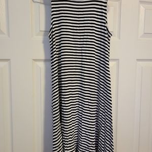 Ladies Juniors sleeveless dress